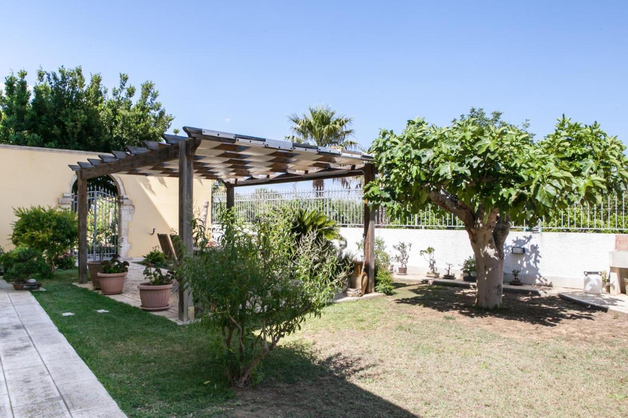 B&B I Tre Ulivi Salice Salentino Dış mekan fotoğraf